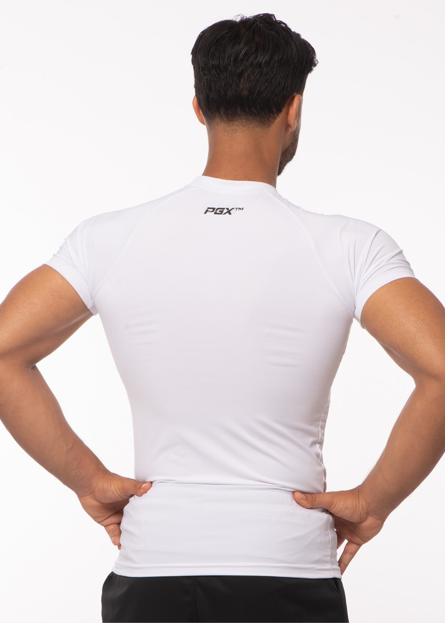 Tee de Compression – Blanc | CAPRA™