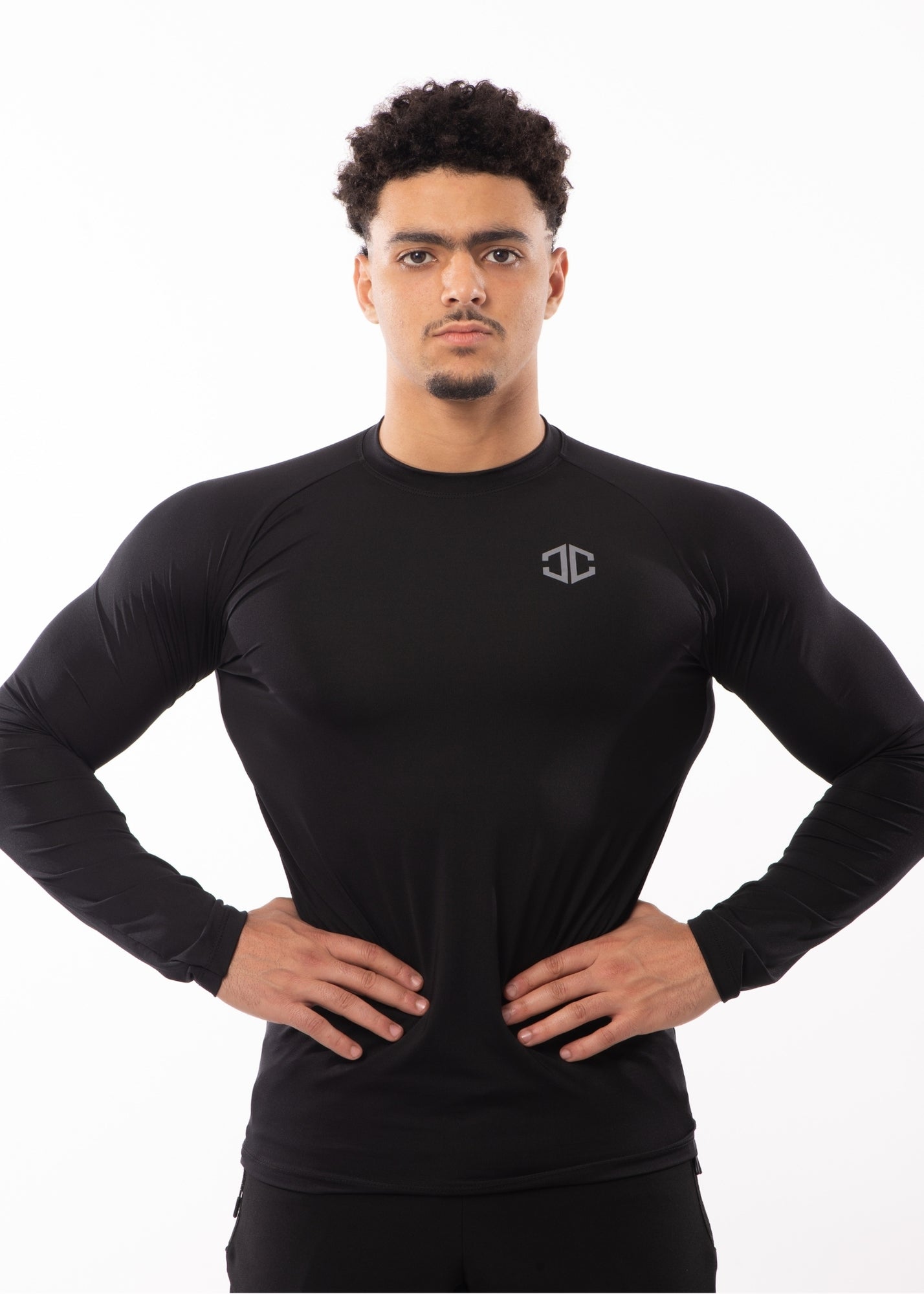 Full Sleeve Compression Shirt Noir – Performance™